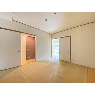 【洋室】 | さがみのパークハイツ | 明るい洋室です