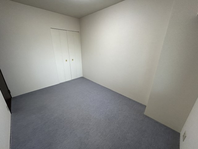 コスモ小川町(610) の洋室|約4.8帖洋室