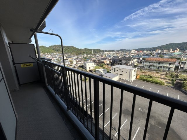 コスモ小川町(610) のバルコニー