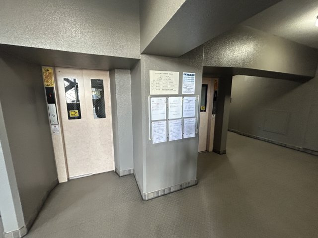 コスモ小川町(610) のその他|エレベーター