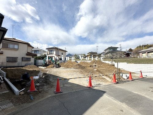 【外観】 | 厚木市上荻野　土地（売地）建築条件なし　全2区画　NO.A | 全体　厚木市上荻野　土地（売地）建築条件なし　全2区画