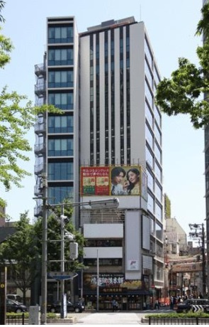 Ｍ．ＶＯＬＡＮＴＥ　ＵＭＥＤＡの外観