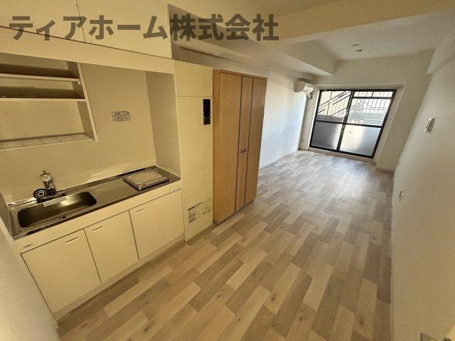 サンプラザ神楽の居間・リビング|こちらの居間で趣味の時間をお楽しみください