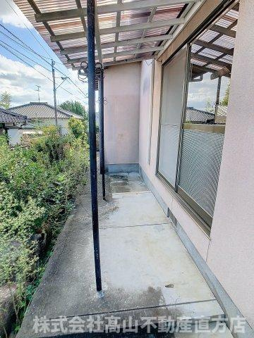 宮若市鶴田の一戸建てのバルコニー