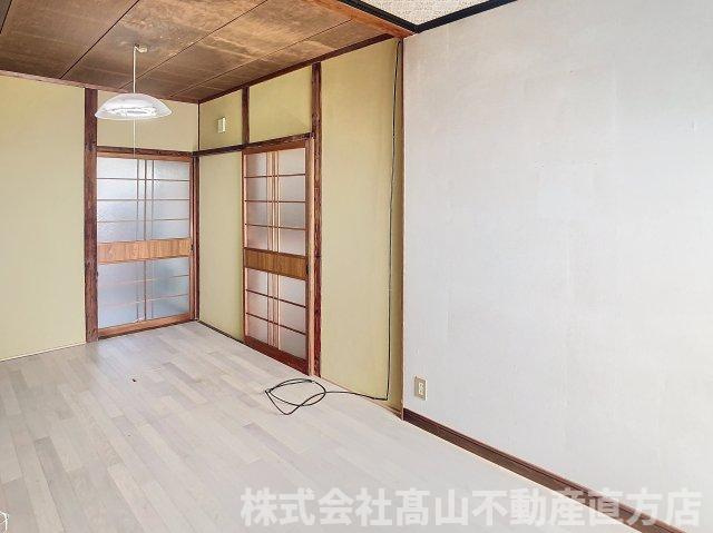 宮若市鶴田の一戸建ての居間・リビング