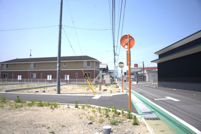 飯岡エコタウンの前面道路含む現地写真
