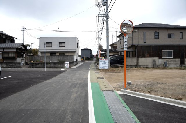 飯岡エコタウンの前面道路含む現地写真