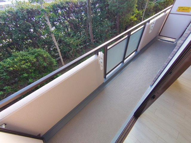 【バルコニー】 | ハイタウン御殿山東