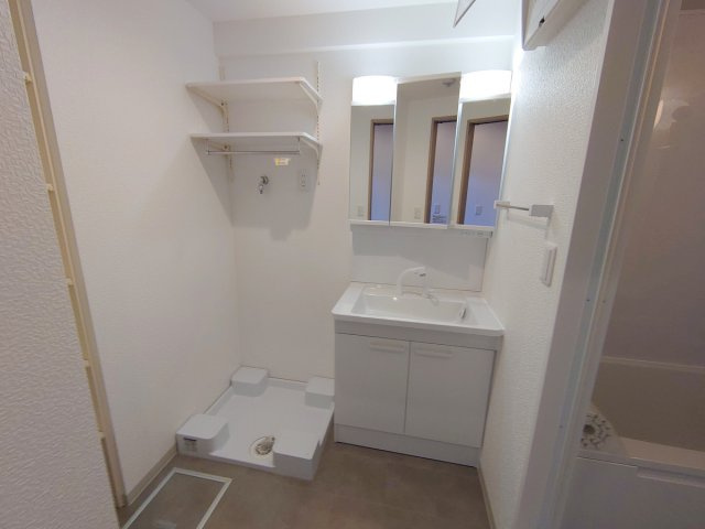 【洗面所】 | ハイタウン御殿山東