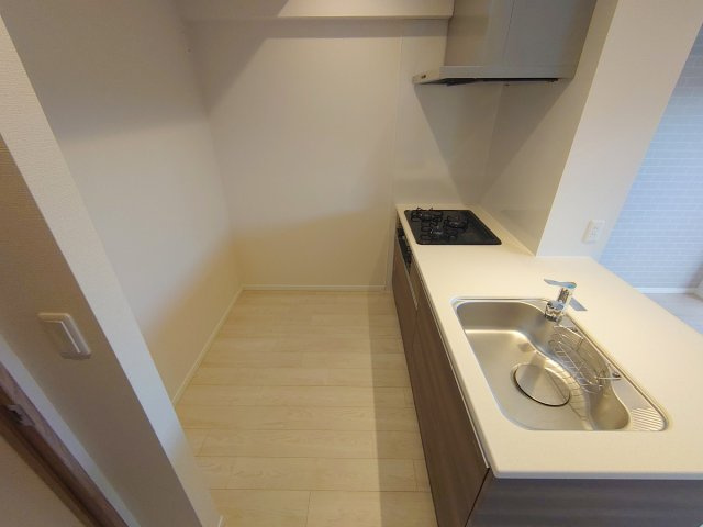 【キッチン】 | ハイタウン御殿山東