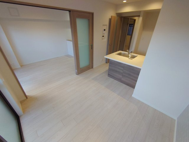 【居間・リビング】 | ハイタウン御殿山東