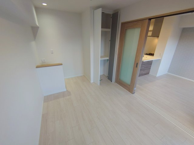 【寝室】 | ハイタウン御殿山東