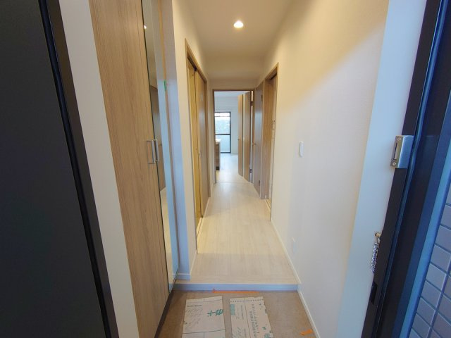 【玄関】 | ハイタウン御殿山東