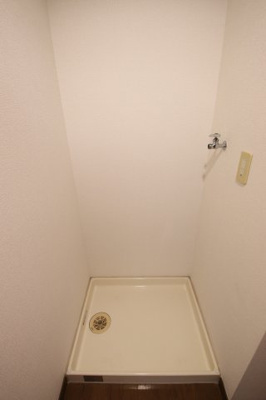 【設備】 | ソフィビル | 室内洗濯機置場