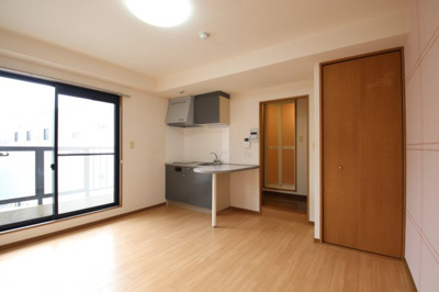 【洋室】 | ソフィビル