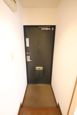 【玄関】 | ソフィビル