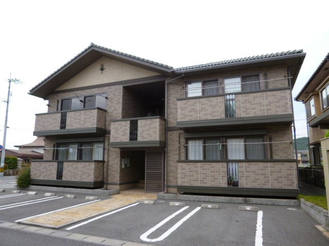倉敷市連島中央１丁目のアパートの外観
