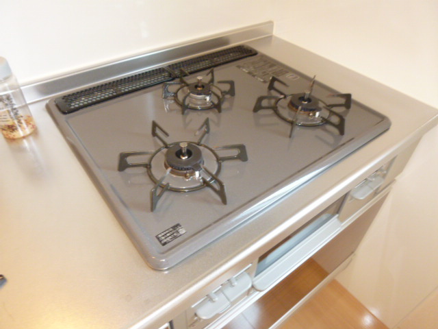 倉敷市児島上の町２丁目のアパートのキッチン