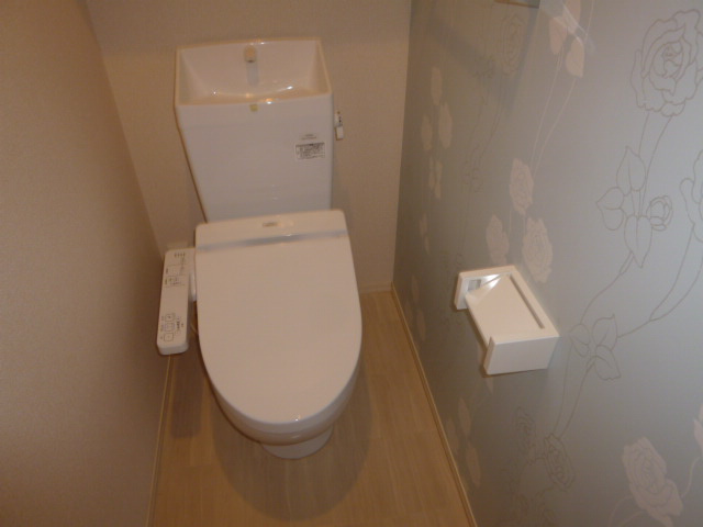 倉敷市児島上の町２丁目のアパートのトイレ