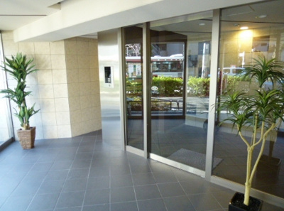 【エントランス】 | ブラントーレ哲学堂