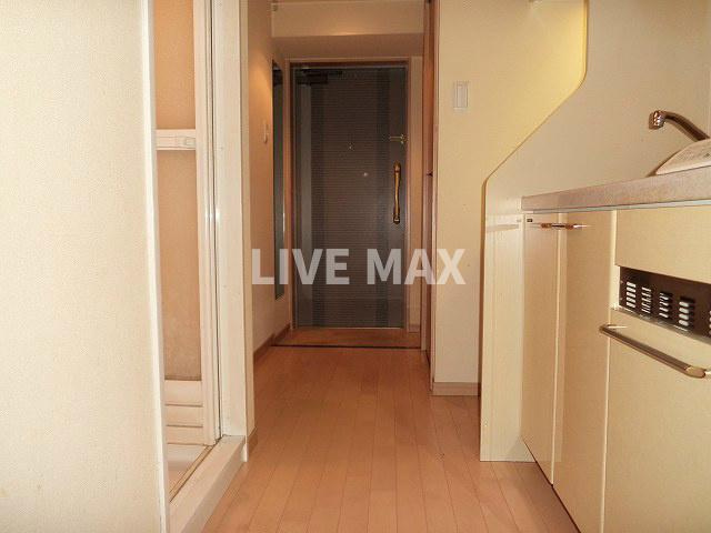 【内装】プレサンス京大東 