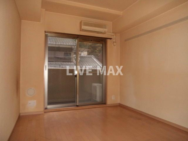 【居間・リビング】プレサンス京大東