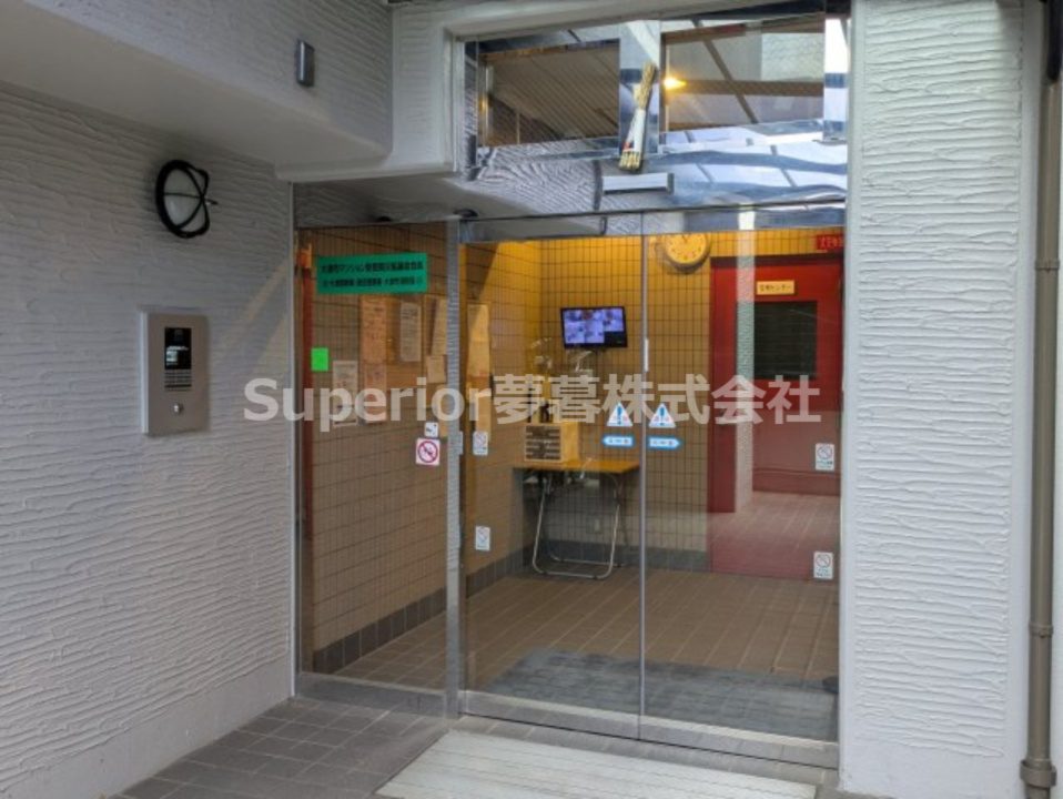 大津市京町１丁目の中古マンションのエントランス|毎日通るエントランスはこのようになっています