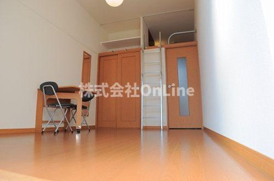 【居間・リビング】 | レオパレス四季