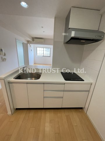 グレンパーク梅田北のキッチン