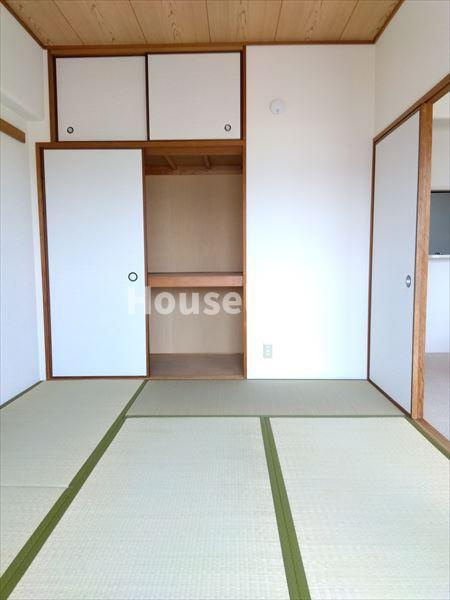 サンライズマンション岩出Ⅴ壱番館　４０３号の和室