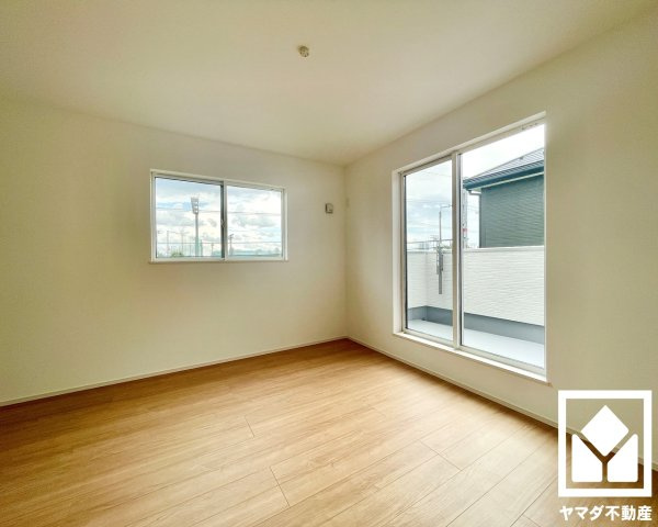 大津市御陵町　第1　2号棟の寝室