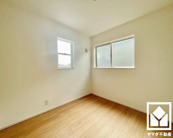 大津市御陵町　第1　2号棟の寝室