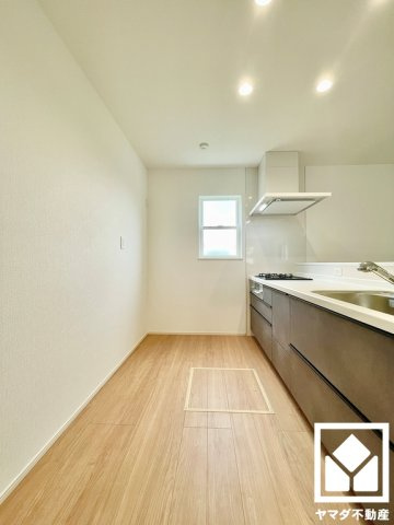 大津市御陵町　第1　2号棟のキッチン