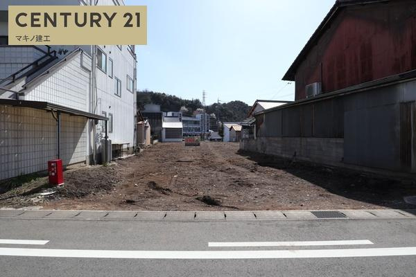 岐阜県関市緑町2丁目のその他|北側公道より撮影