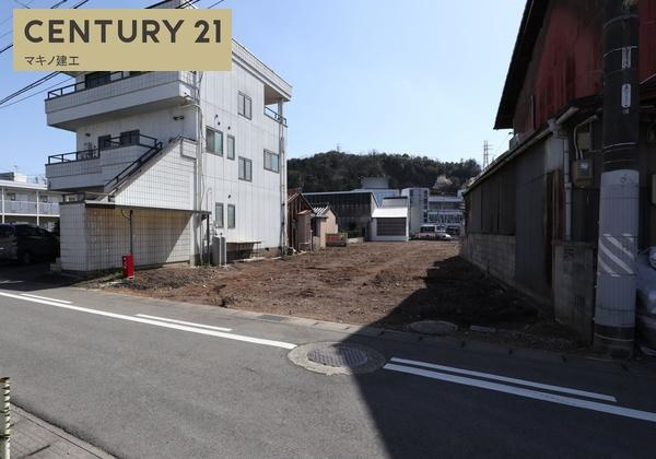 岐阜県関市緑町2丁目の前面道路含む現地写真|北側公道より撮影
