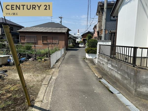 岐阜市柳津町上佐波1丁目のその他|東側公道　南側から撮影