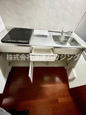 第6アローズ緑地公園のキッチン|キッチン下収納