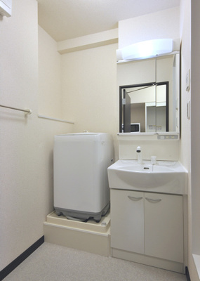 【洗面所】 | ウィスタリアⅢ