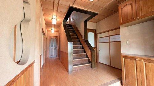 太田市新田中江田町戸建の玄関|現地（2024年9月）撮影