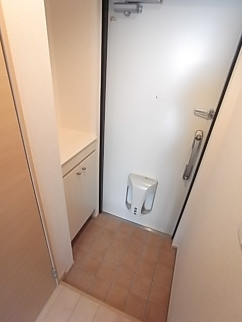 ヒルコート北野の玄関