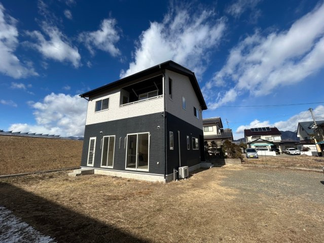 中古戸建　上田市吉田の外観