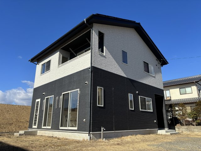 中古戸建　上田市吉田の外観|平日・土日いつでも内覧可能です。