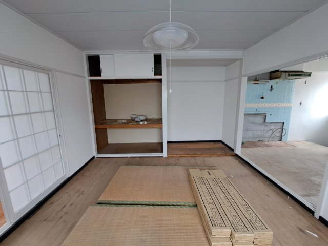 辻村貸店舗の内装