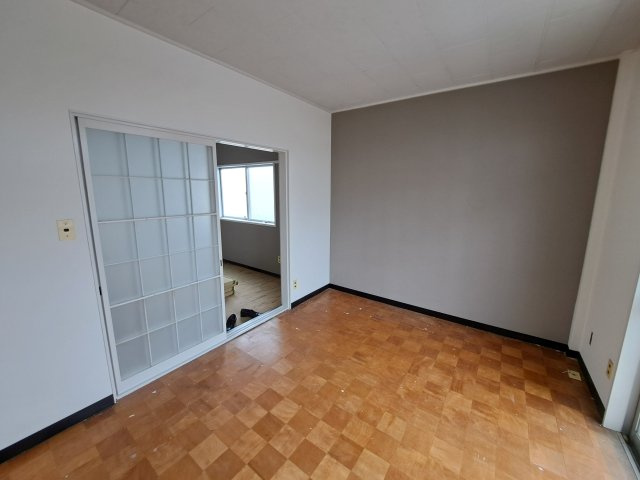 辻村貸店舗の内装