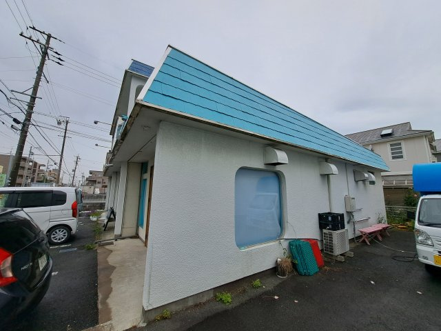 辻村貸店舗の外観