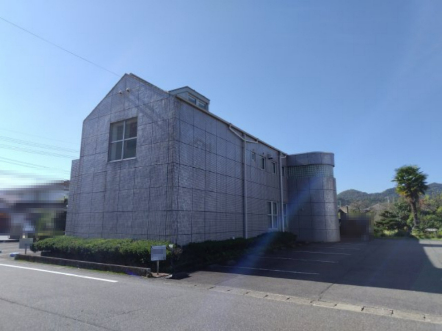 ６４２８８　岐阜市粟野東1丁目事業用建物の外観
