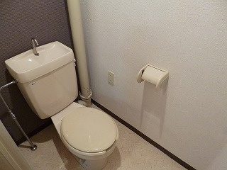 【トイレ】 | EM1022 | 落ち着いた色調のトイレです