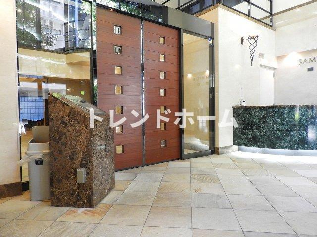 サムティ本町橋のエントランス|選べる家電プランあり！！