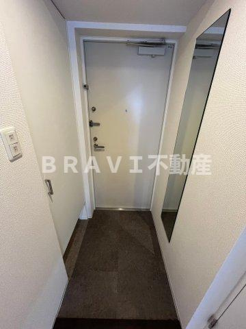 セレニテ本町リアン　BRAVI不動産の玄関|【セレニテ本町リアン】きれいな玄関です