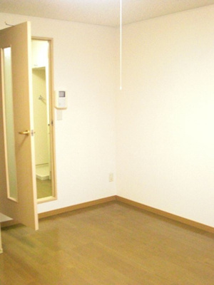 【寝室】 | レオパレスメゾンヒラツカA